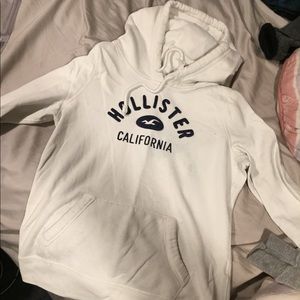 white hollister hoodie